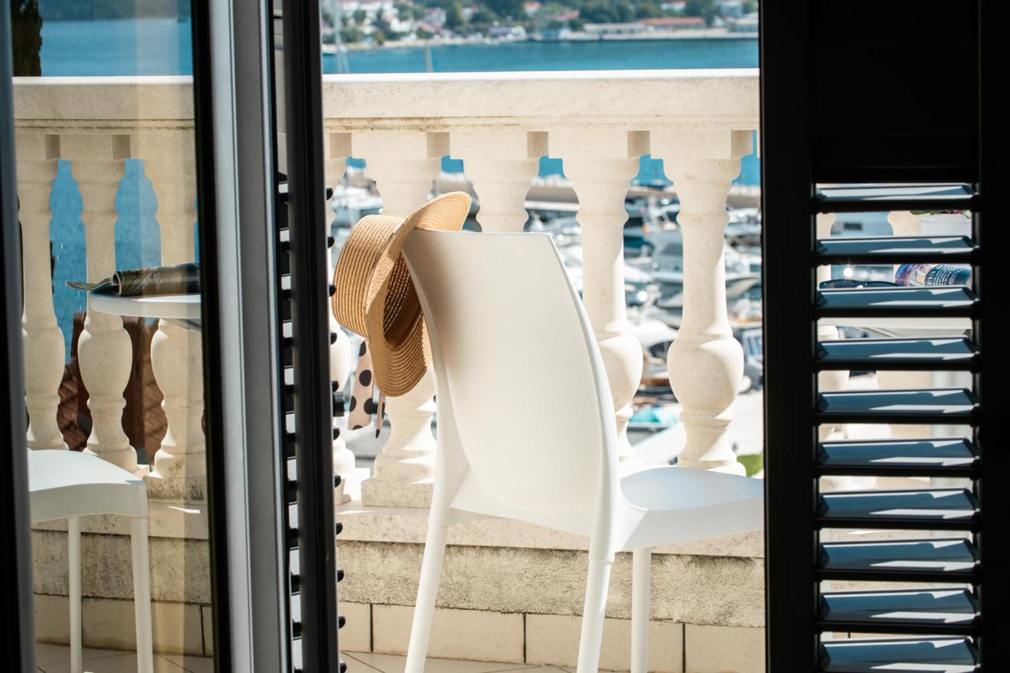 Boutique Hotel Kredo Herceg Novi Dış mekan fotoğraf
